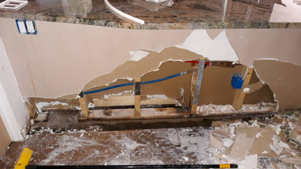 Best Water damage restoration cost  in Center Point, NM